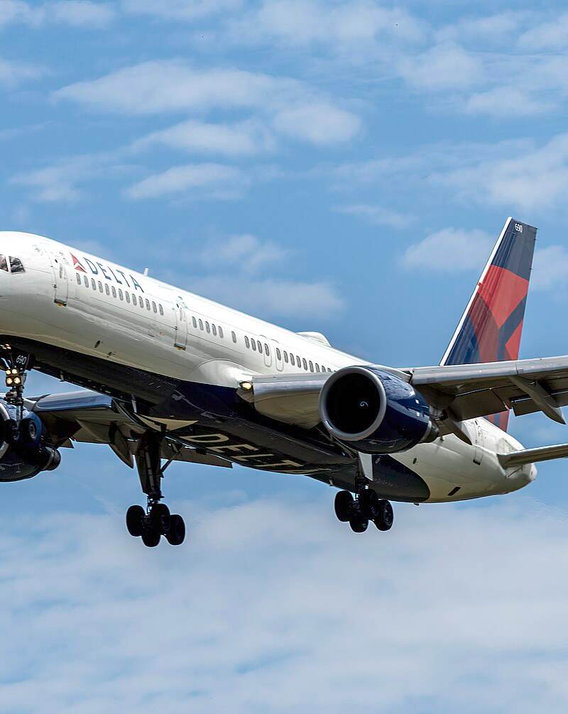 N690DL - Boeing