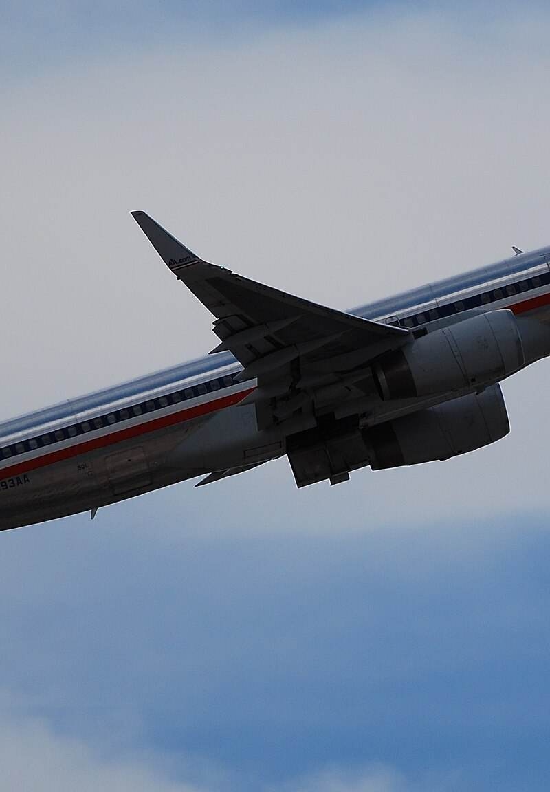 N693AA - Boeing