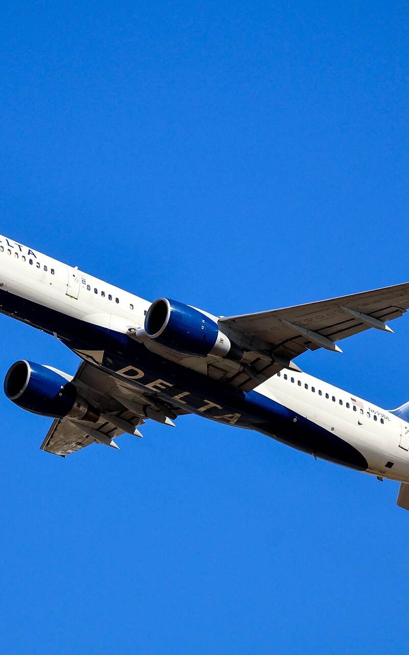 N693DL - Boeing