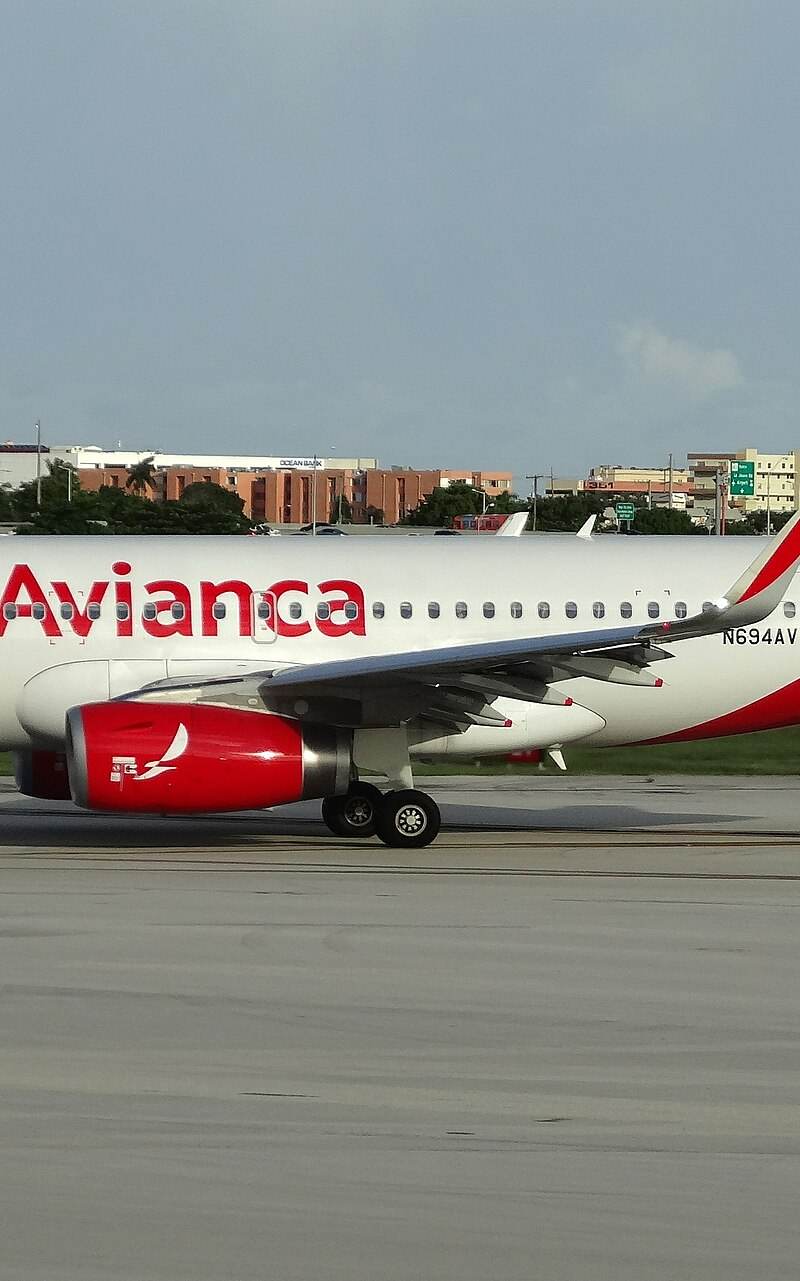 N694AV - Airbus