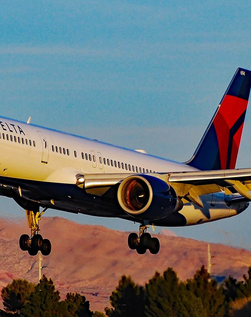 N694DL - Boeing