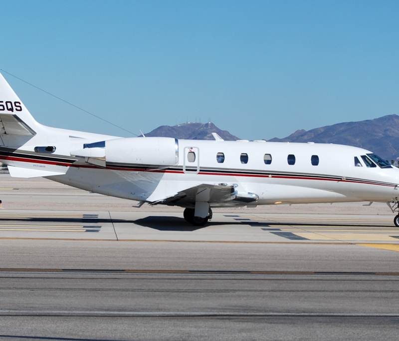 N695QS - Business jet