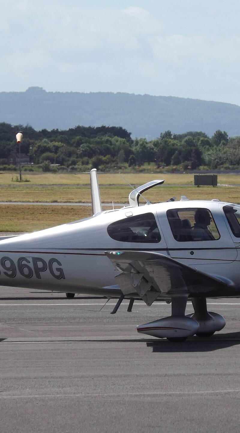 N696PG - Cirrus