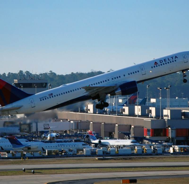 N697DL - Boeing