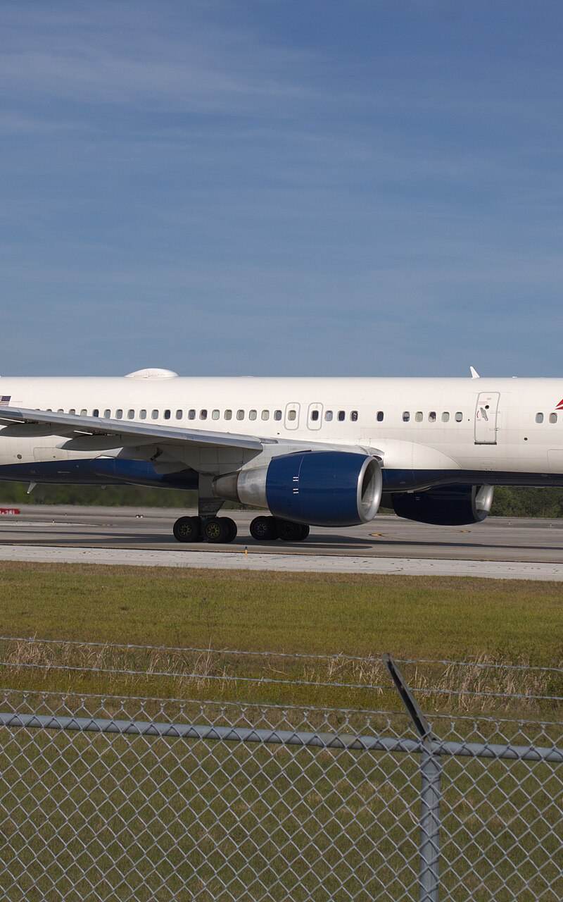 N697DL - Boeing