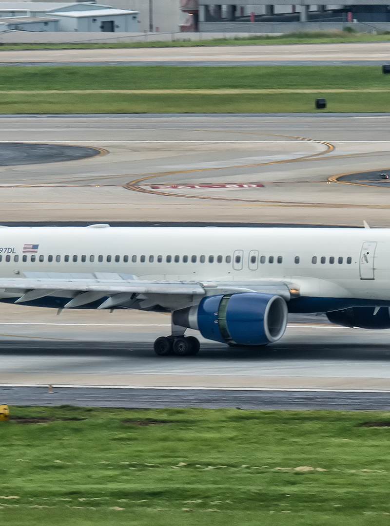 N697DL - Boeing