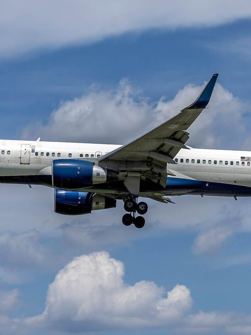 N699DL - Boeing