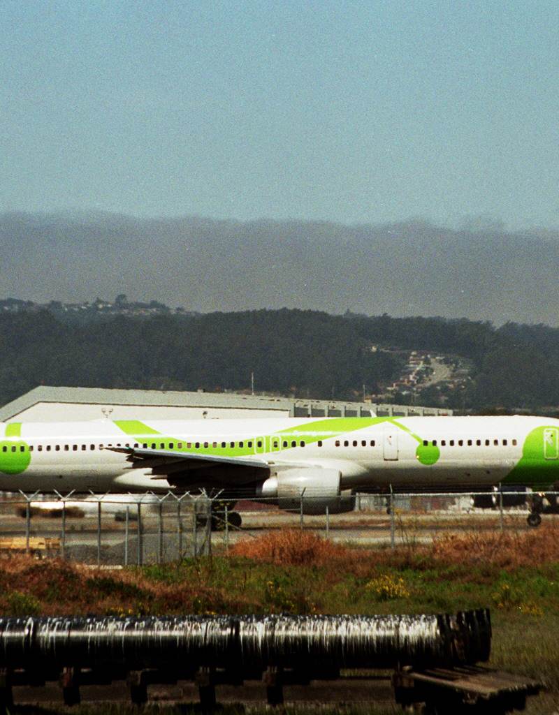 N699DL - Boeing