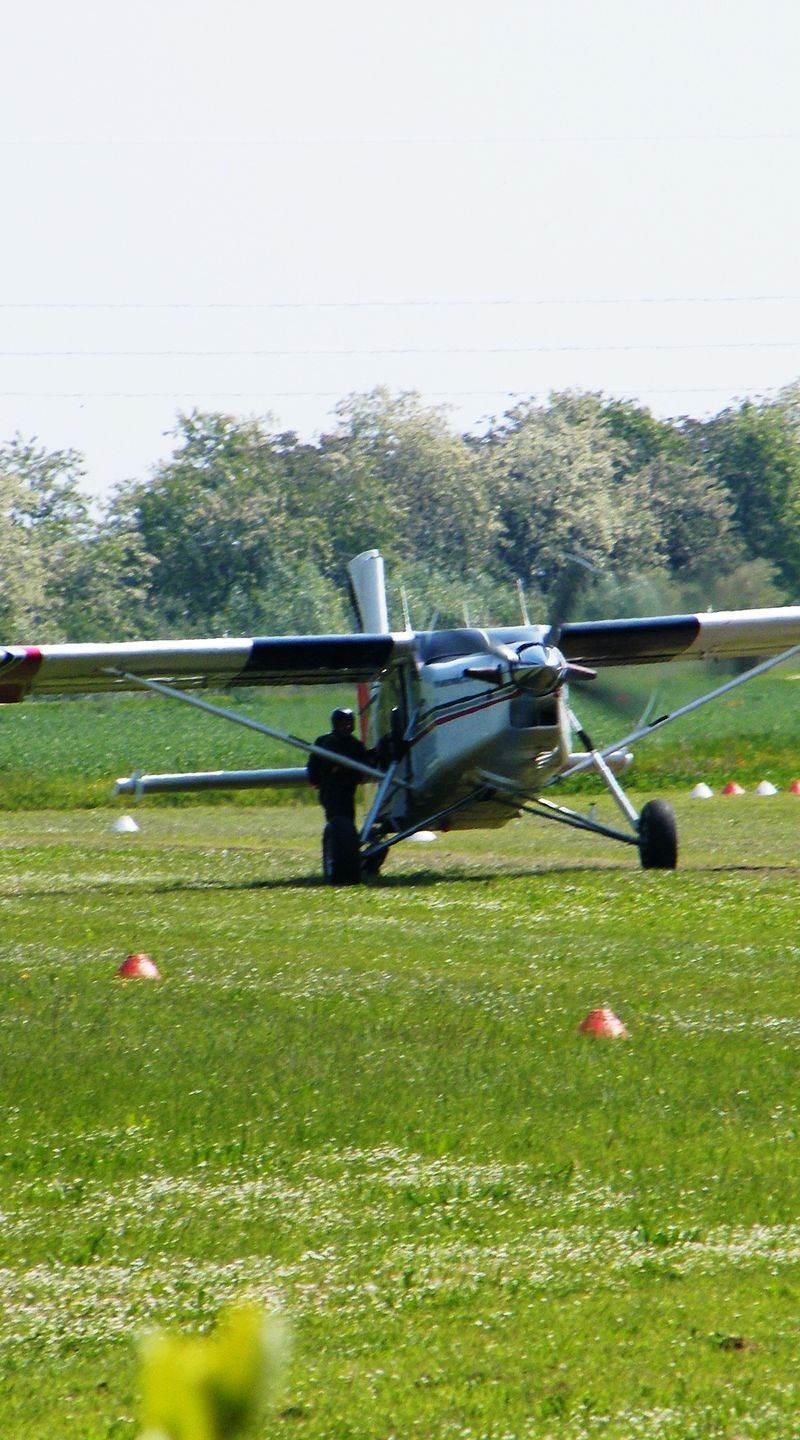 N699SA - Pilatus