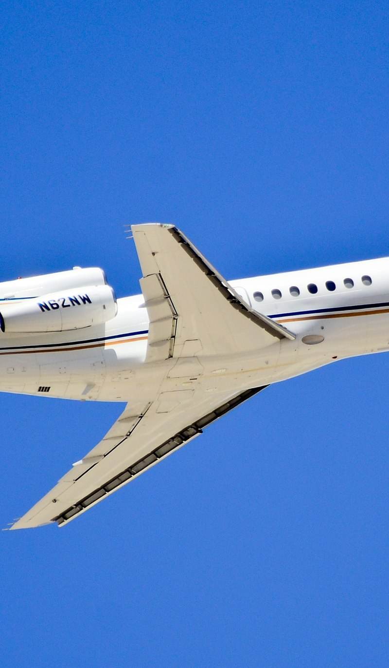 N62NW - Business jet