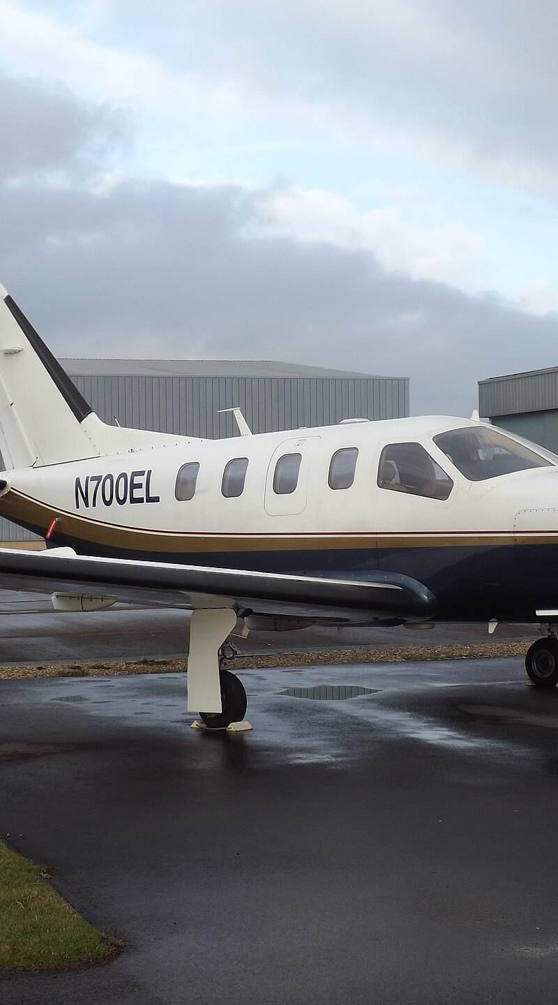 N700EL - Single-engine aircraft