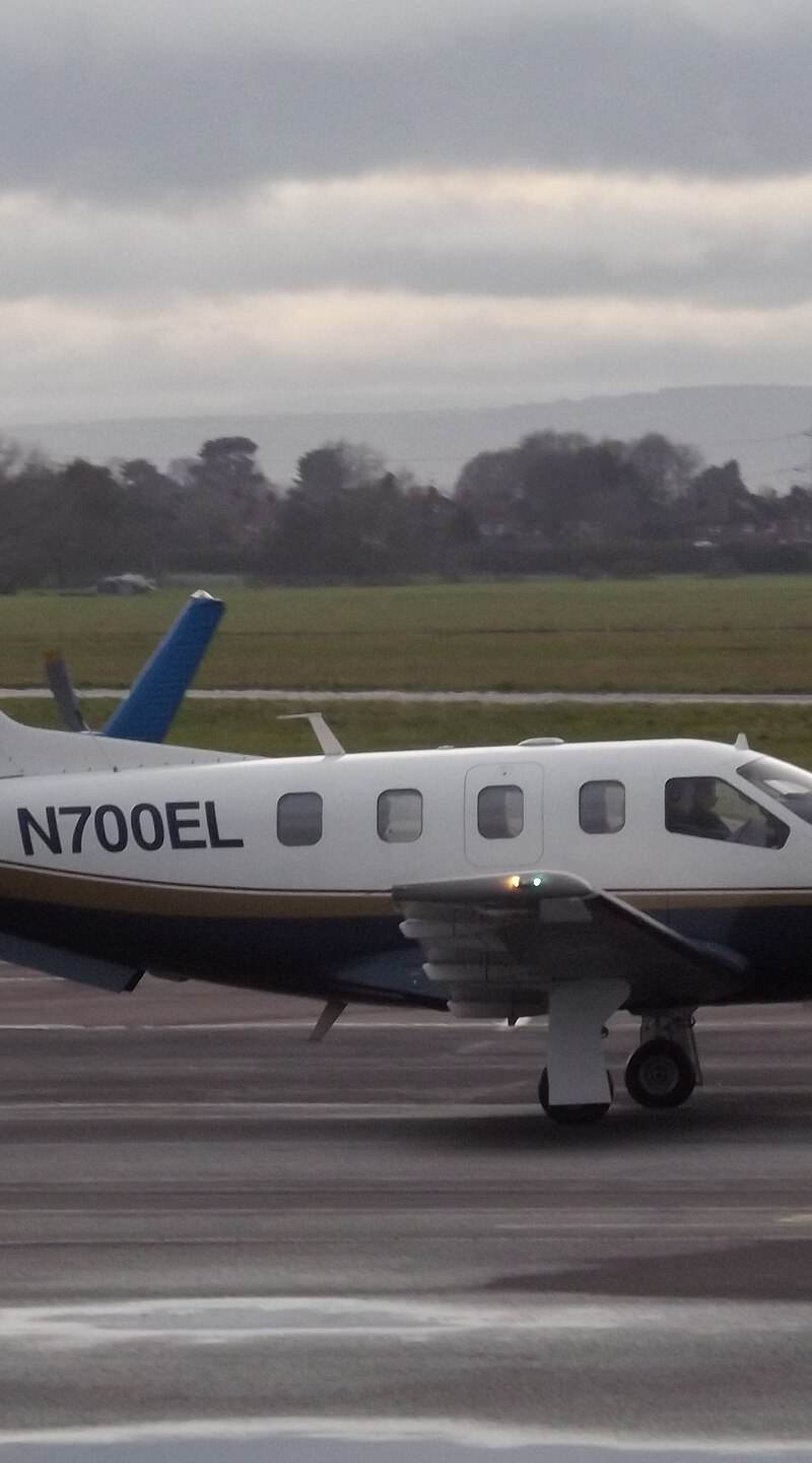 N700EL - Single-engine aircraft