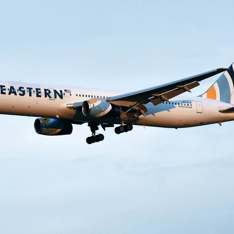 N700KW - Boeing