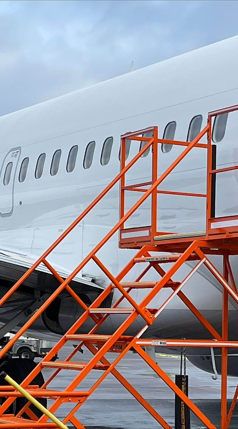 N704AL - Boeing