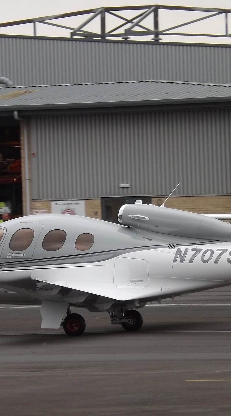N707SN - Cirrus