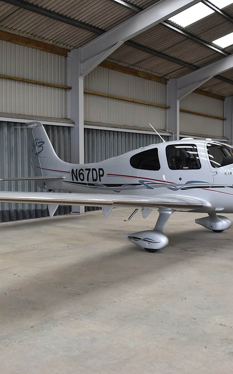 N67DP - Cirrus