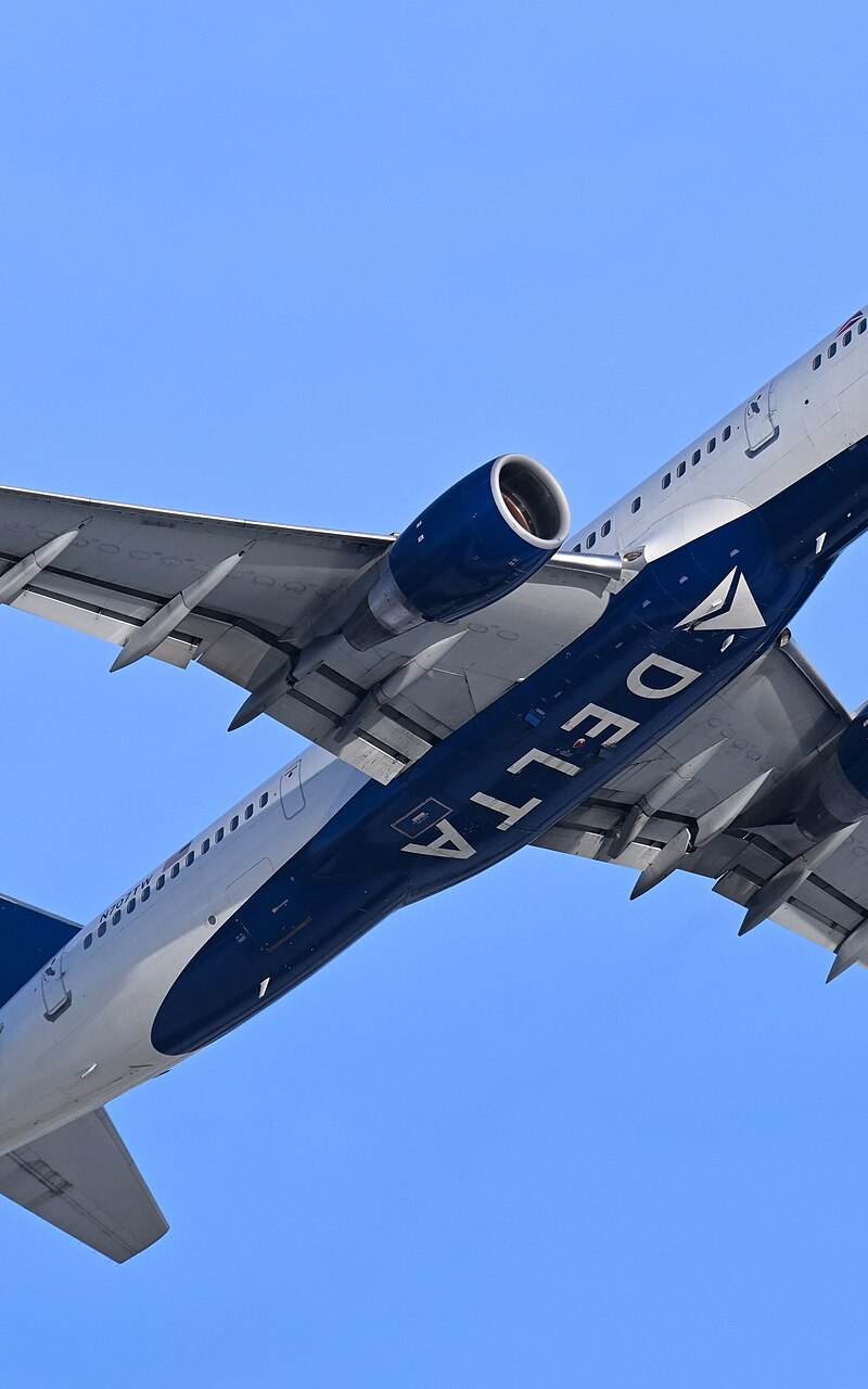N707TW - Twin-engine aircraft