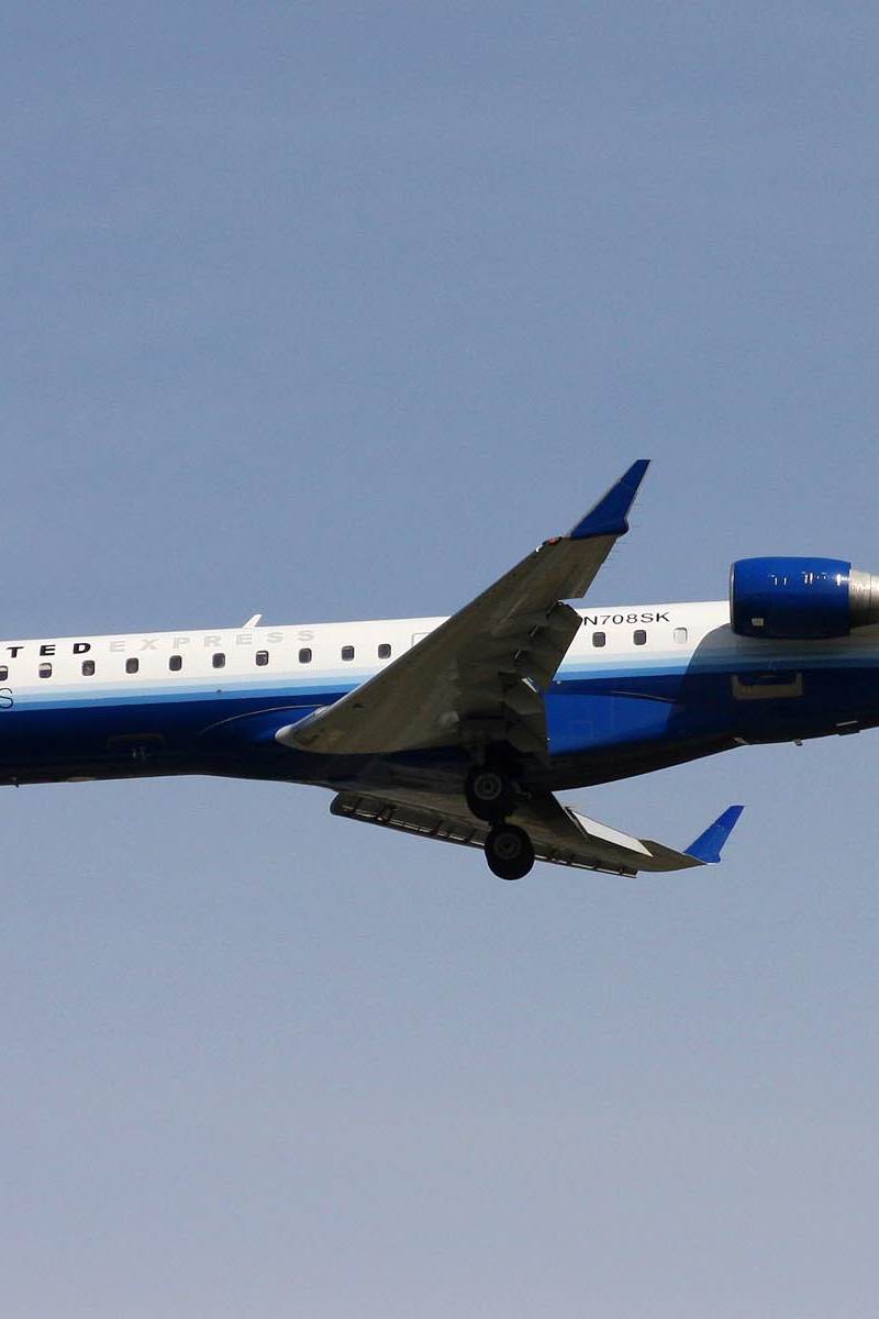 N708SK - Twin-engine aircraft