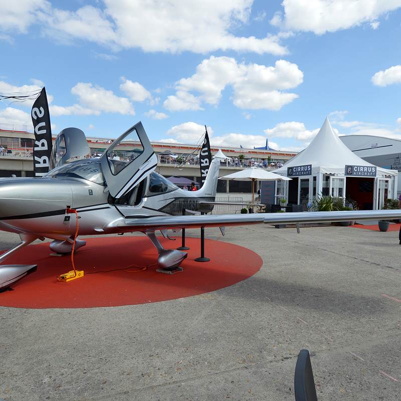 N708SL - Cirrus