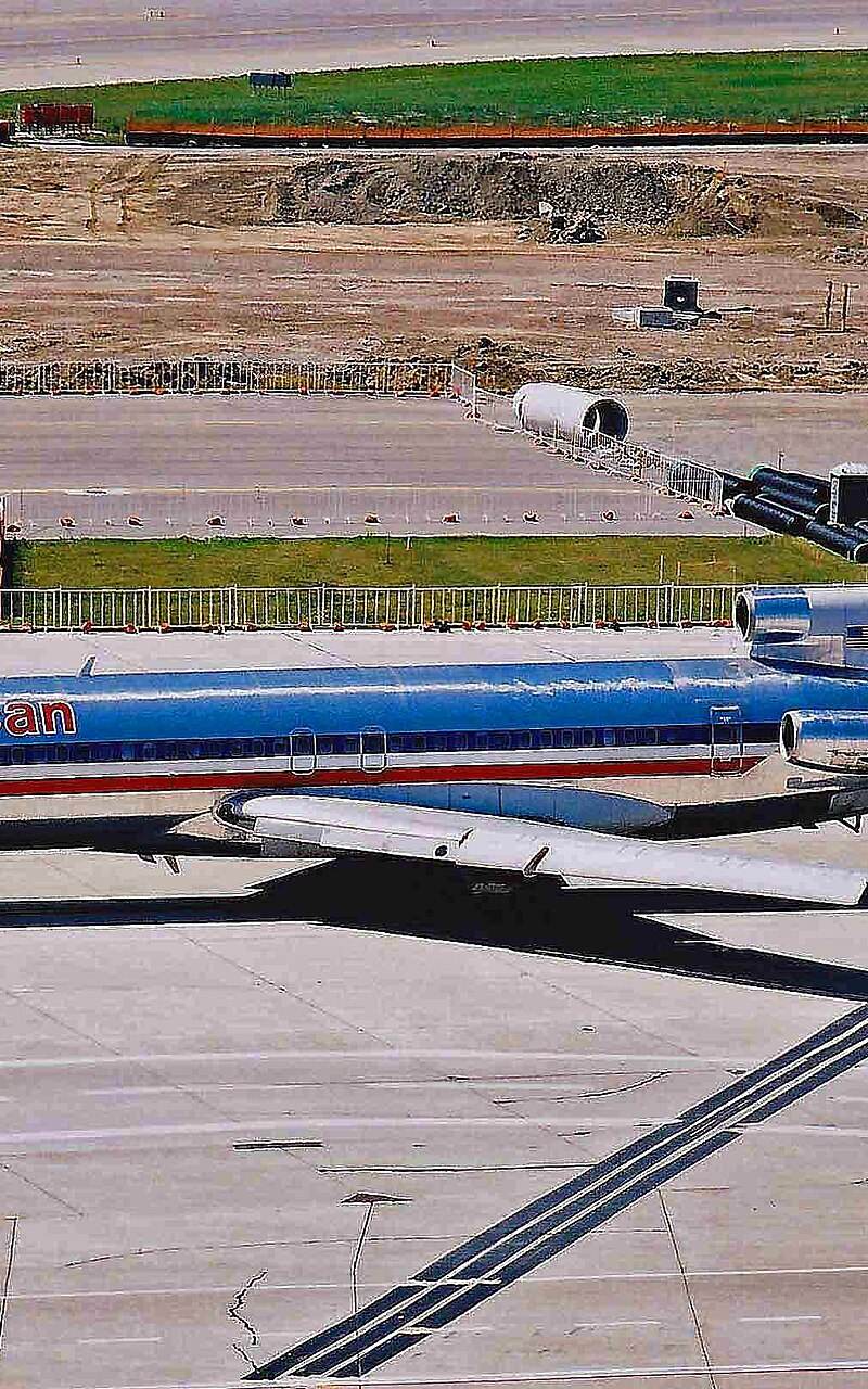 N709AA - Aircraft