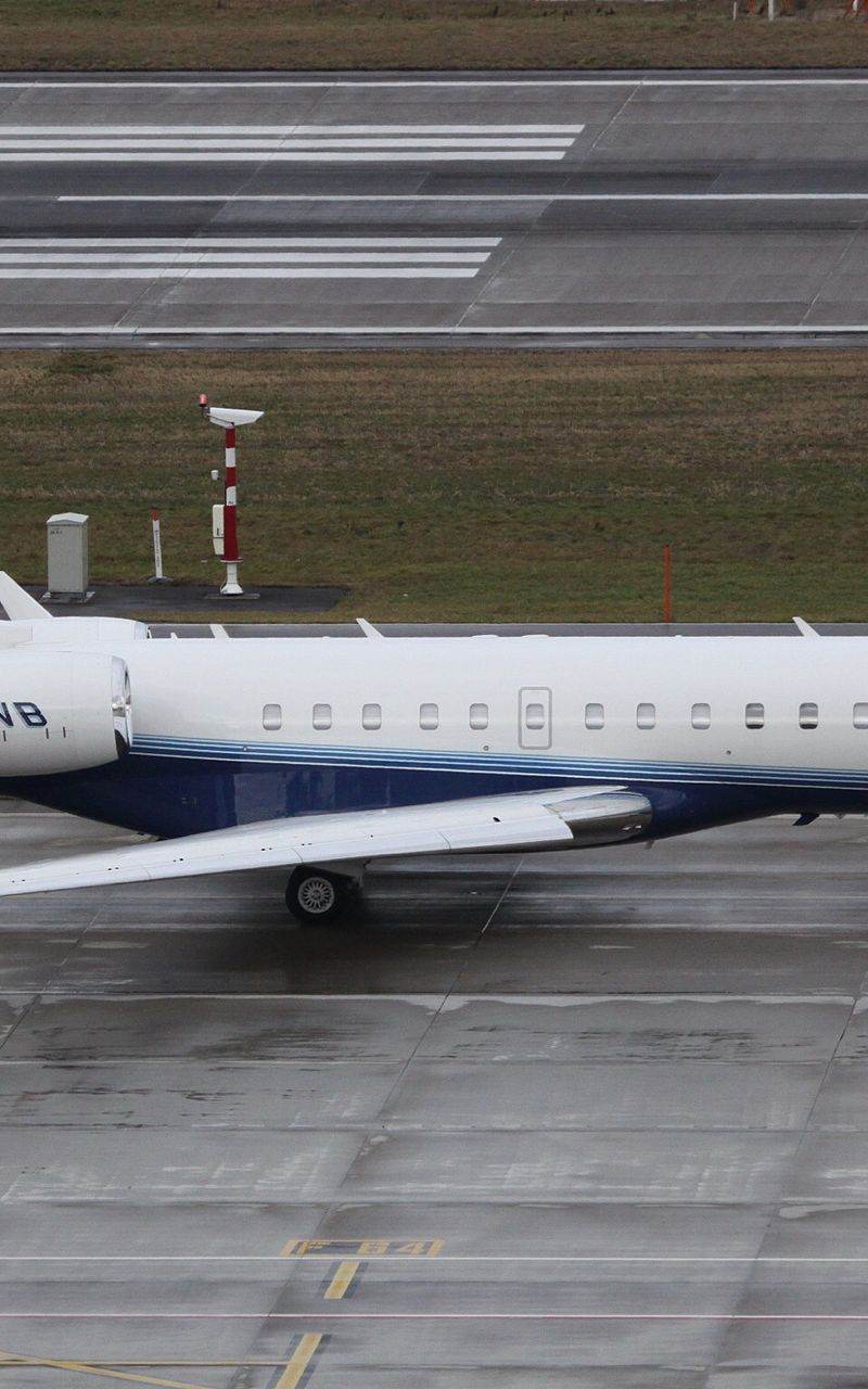 N6VB - Business jet