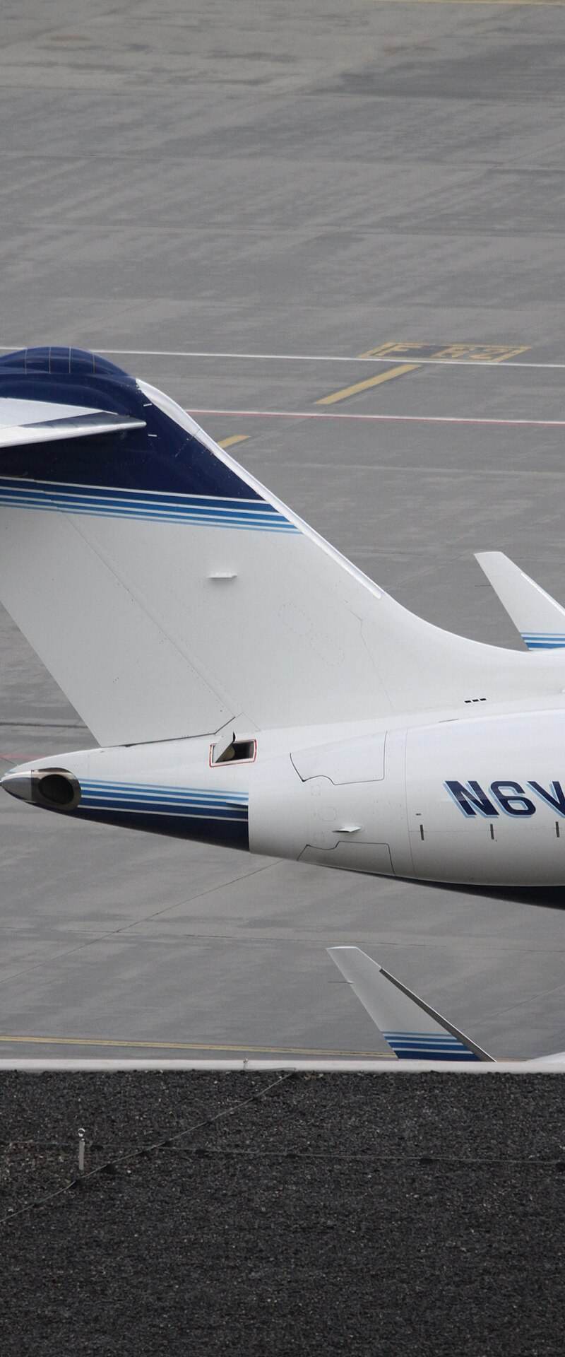 N6VB - Business jet