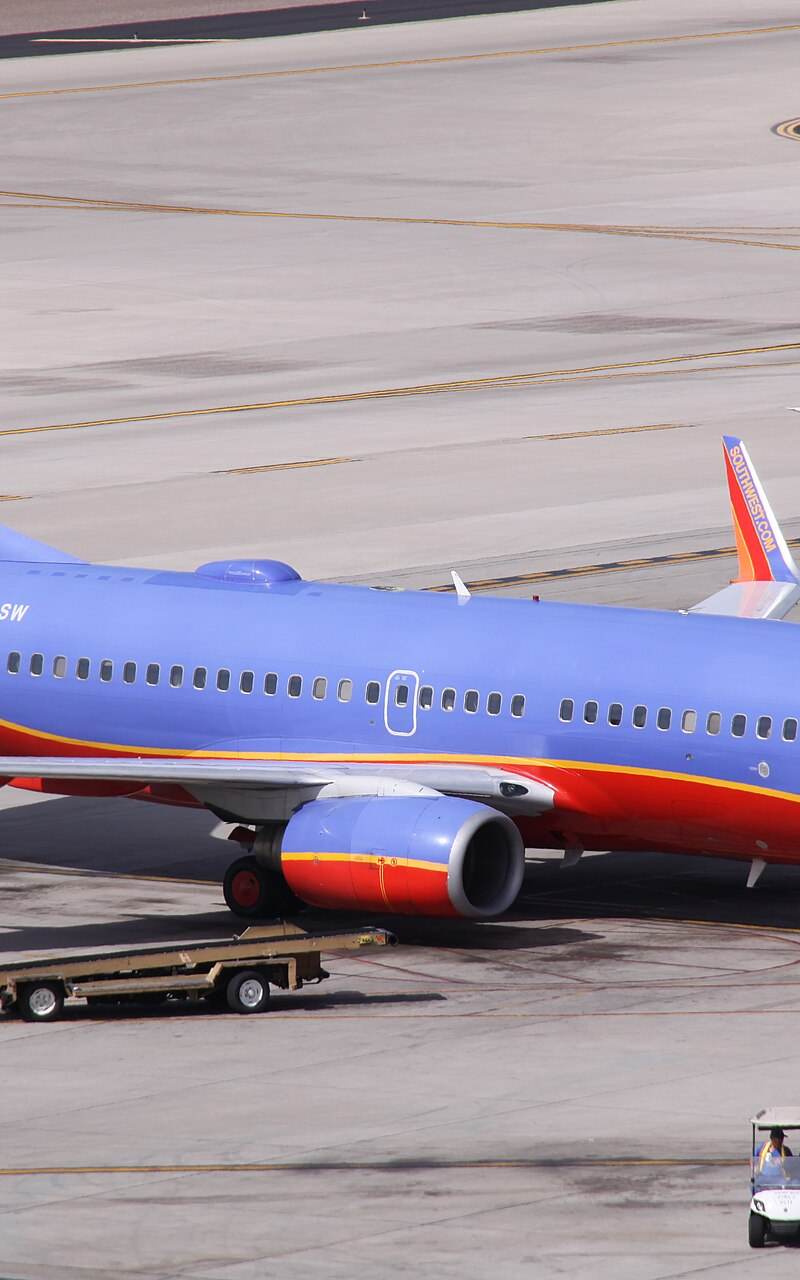 N709SW - Twin-engine aircraft