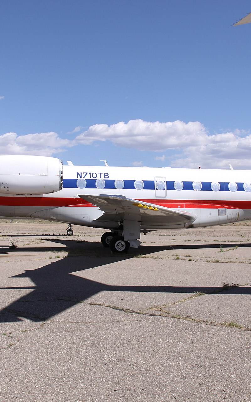 N710TB - Business jet