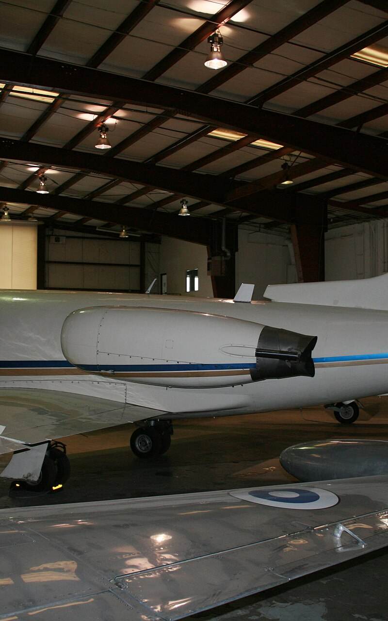N711CW - Business jet