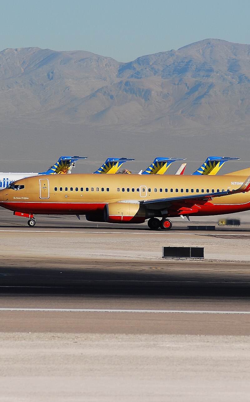 N711HK - Boeing
