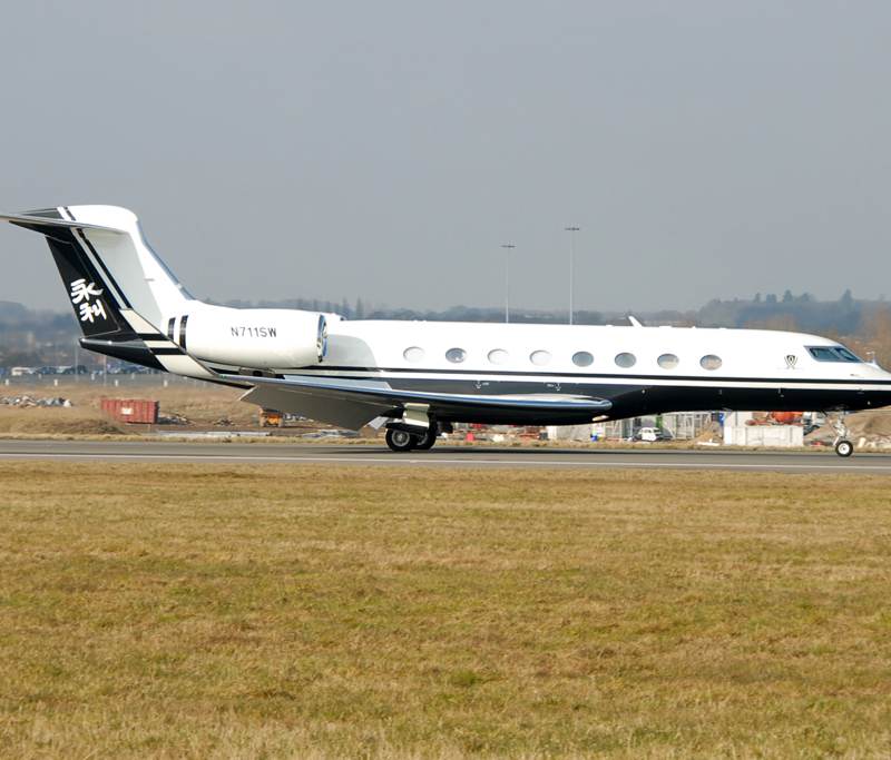 N711SW - Business jet