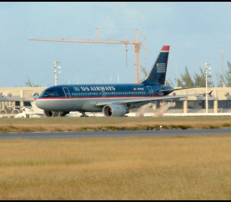 N711UW - Airbus