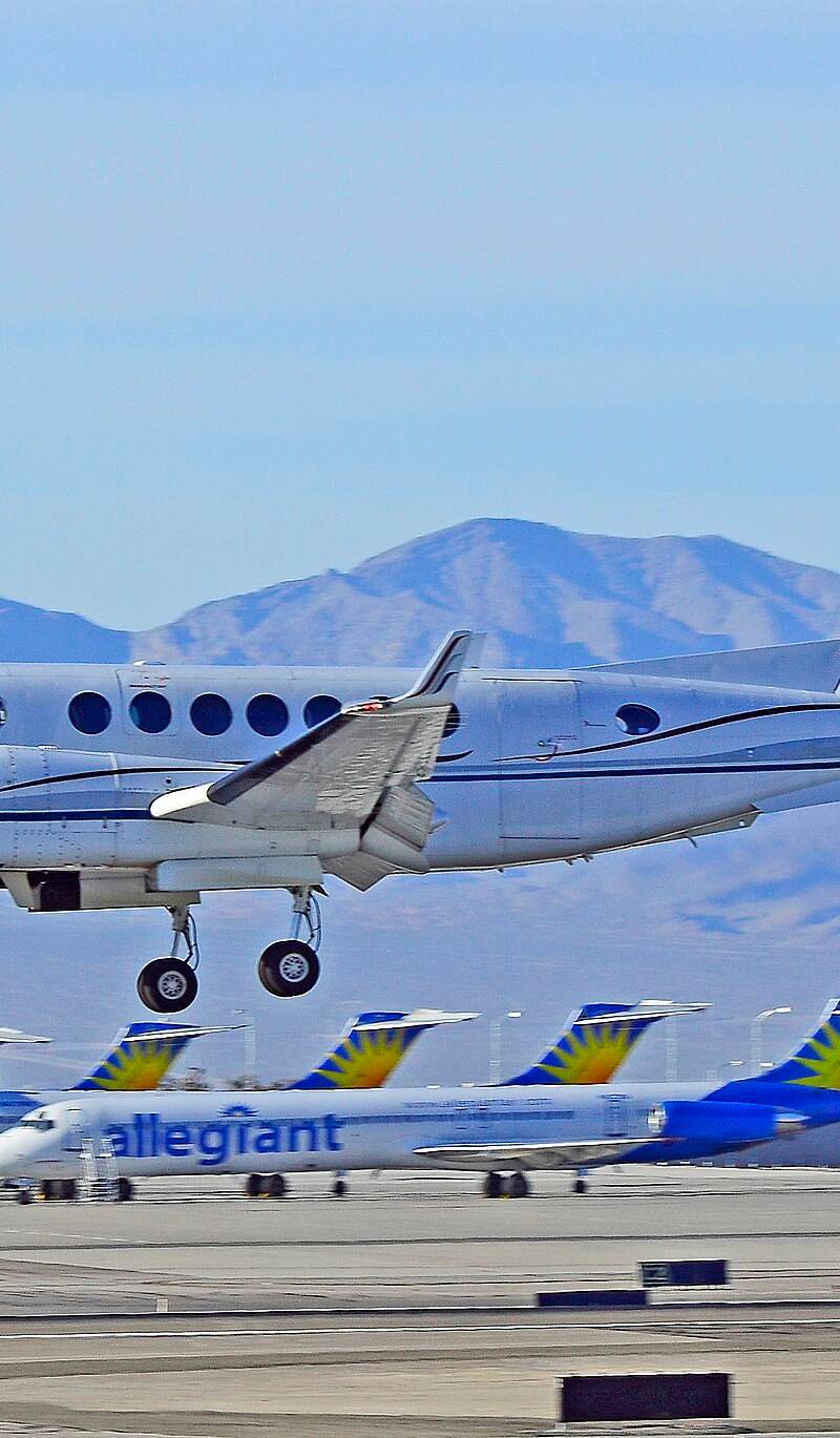 N711VN - Beechcraft