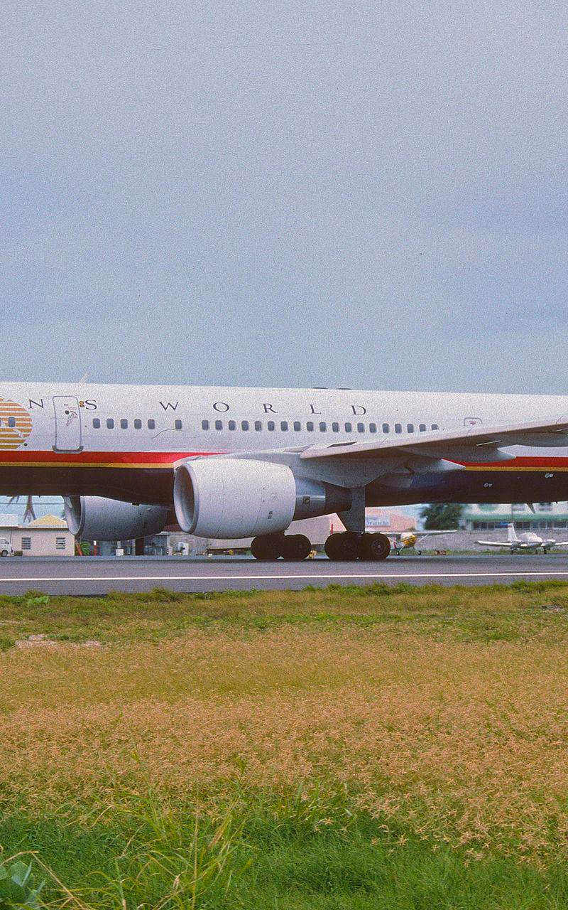 N711ZX - Boeing