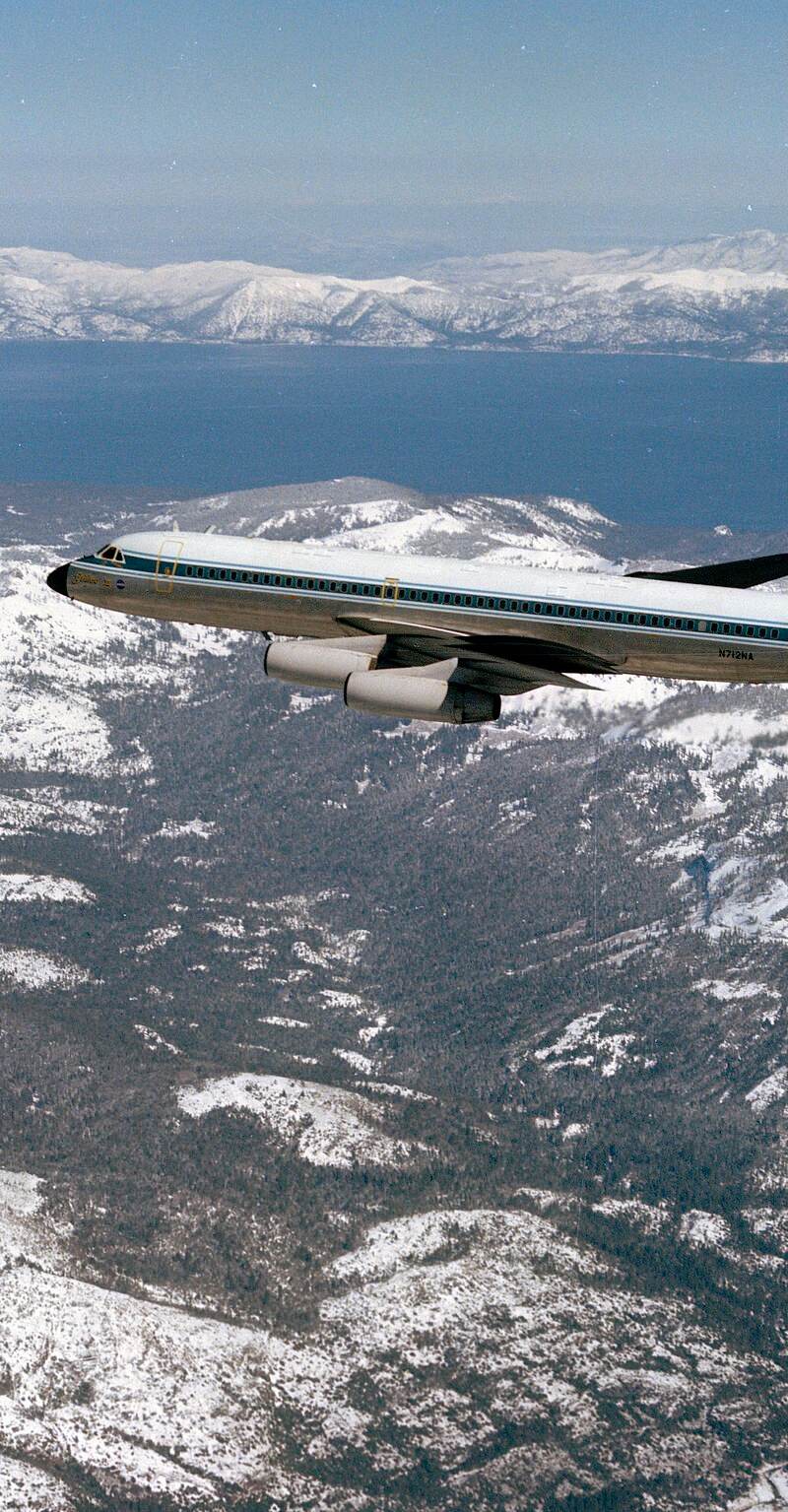 N712NA - Aircraft