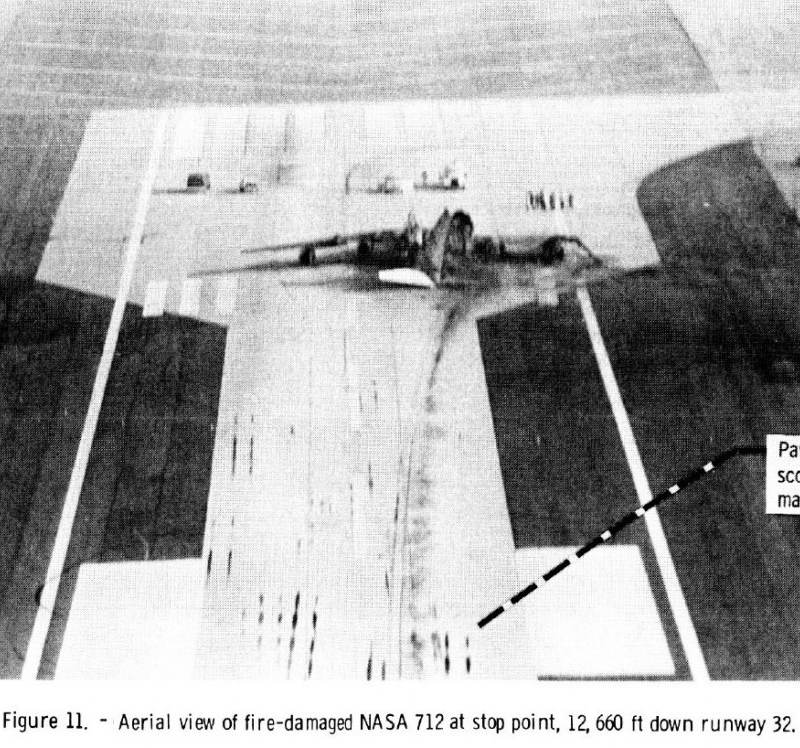 N712NA - Aircraft