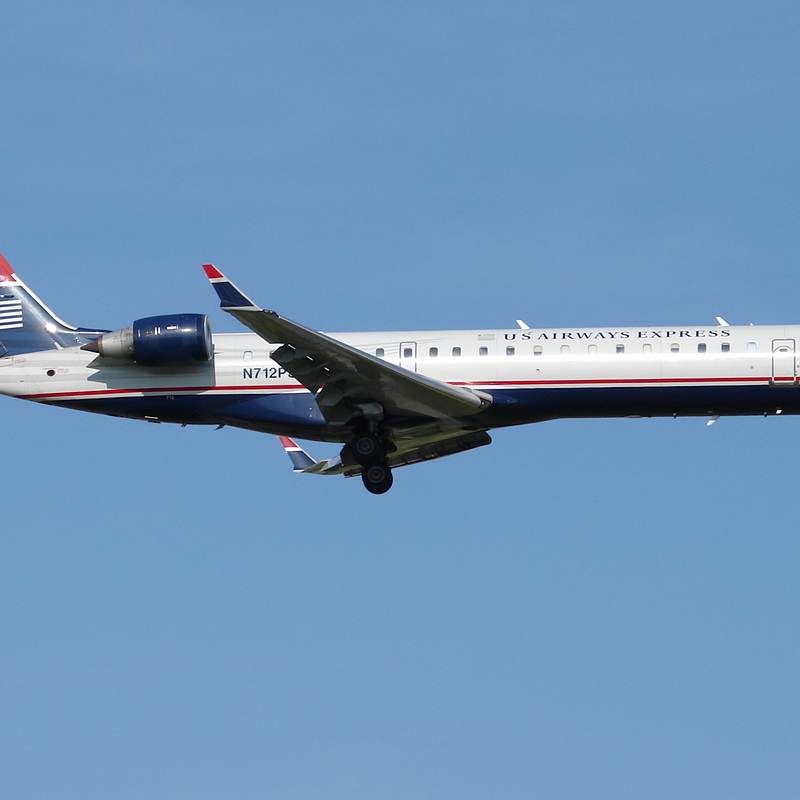 N712PS - Twin-engine aircraft