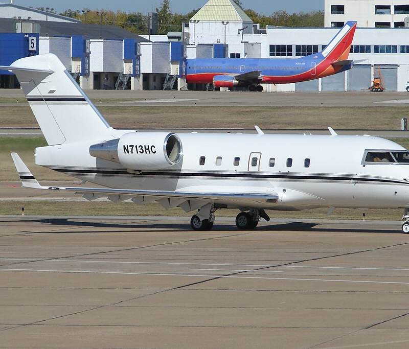 N713HC - Business jet