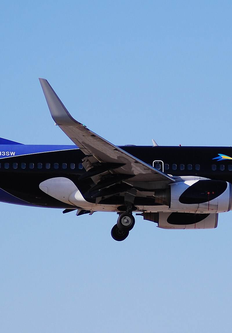 N713SW - Boeing