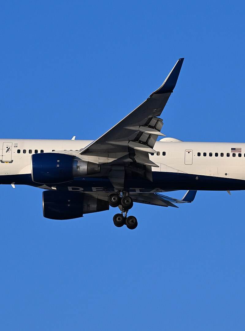 N713TW - Boeing