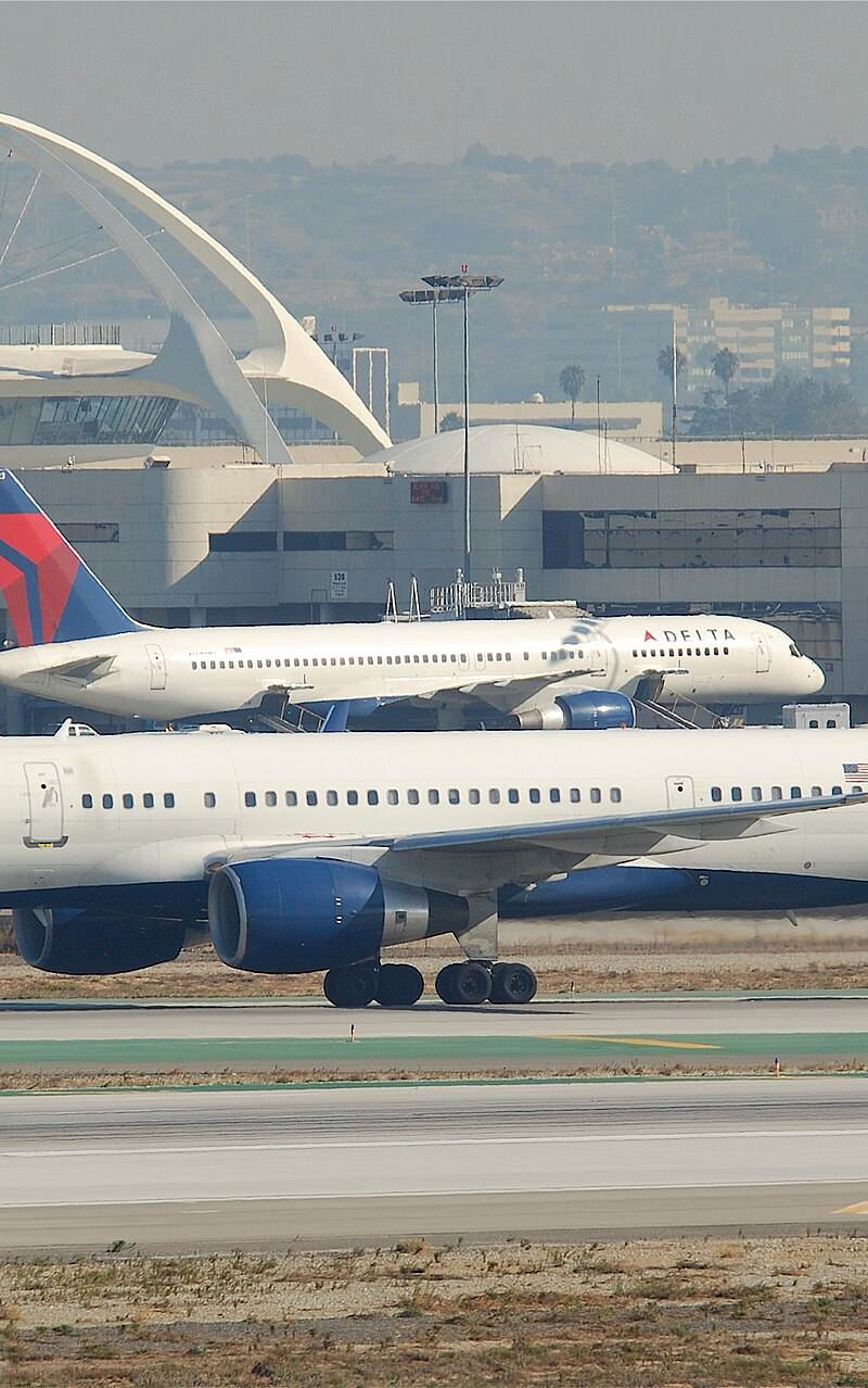 N713TW - Boeing