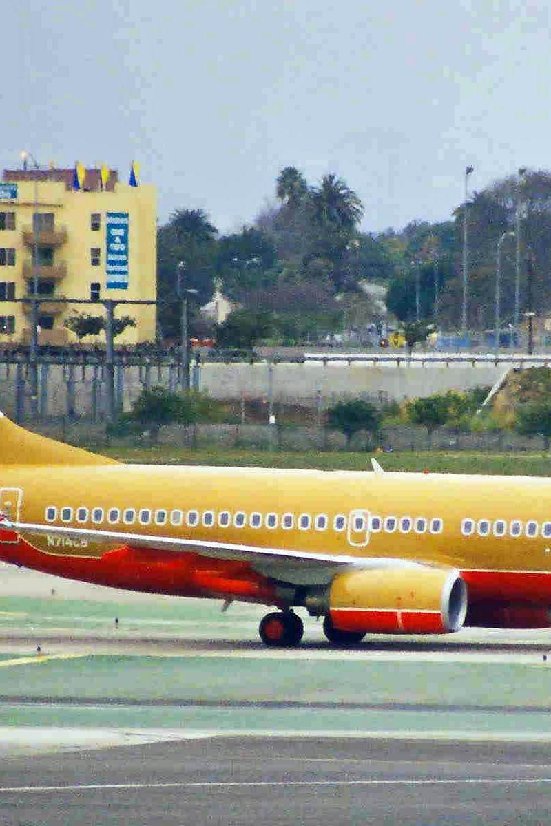 N714CB - Boeing