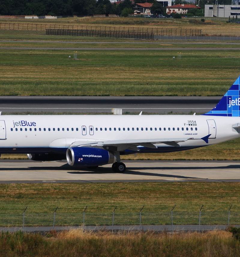 N715JB - Airbus