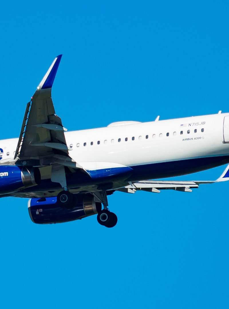 N715JB - Airbus