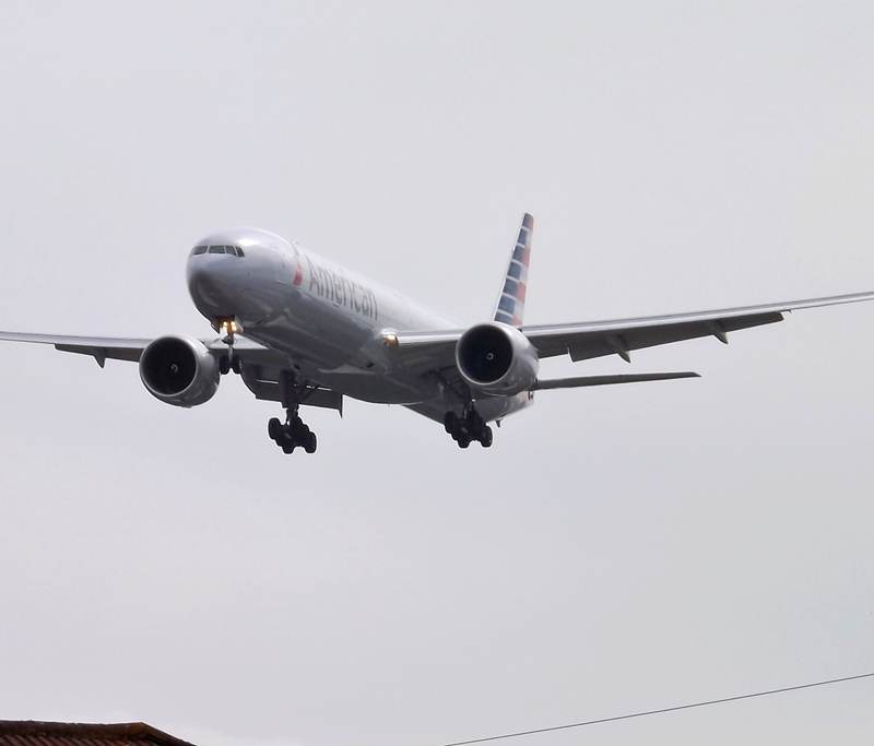 N717AN - Twin-engine aircraft