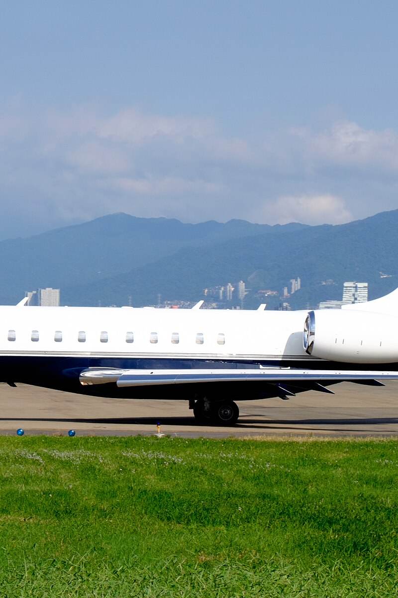 N717MK - Business jet