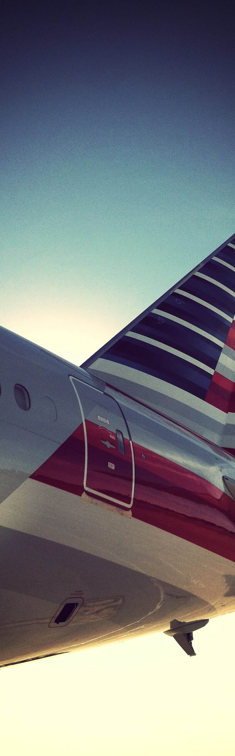 N718AN - Aircraft