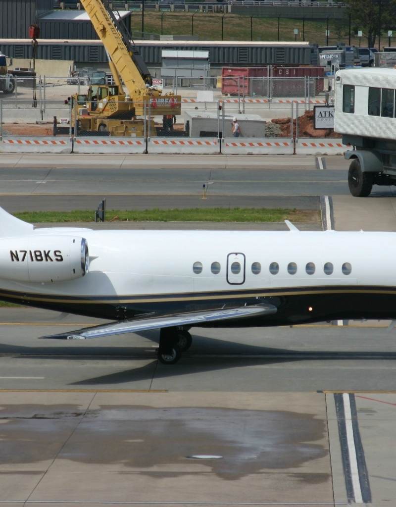 N718KS - Business jet