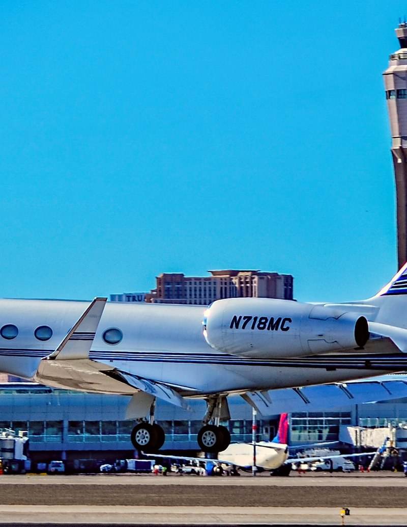 N718MC - Business jet