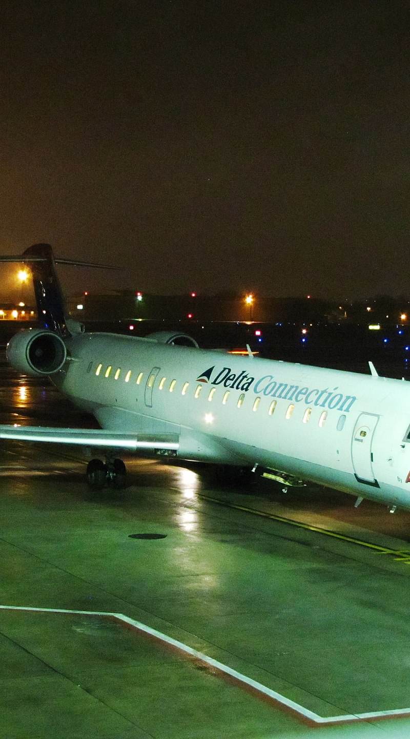 N719EV - Bombardier